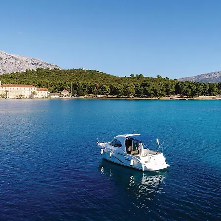 Two-bedroom In Hodilje