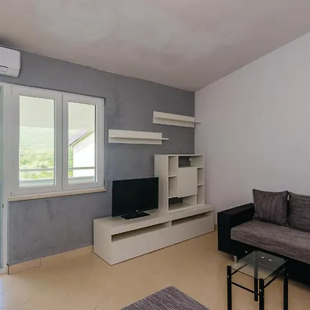 Gorgeous In Hodilje With House Sea View Ston