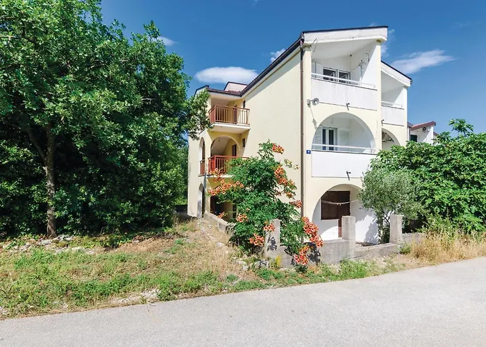 Two-bedroom In شقة *